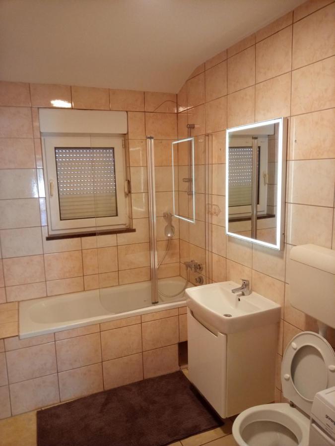 Apartment Faraon Free Private Parking Mostar Exterior photo
